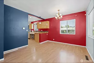 1421 N 32nd St, Renton, WA 98056 - Photo 7