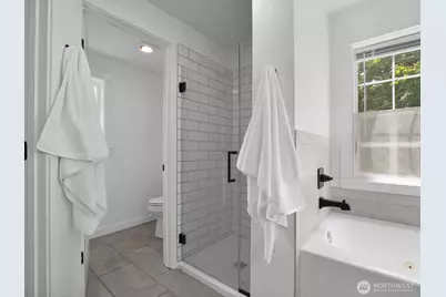 2000 Village Green Drive #3, Mill Creek, WA 98012 - Photo 27