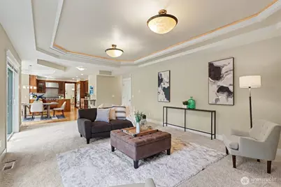 13128 SE Newport Way, Bellevue, WA 98006 - Photo 15