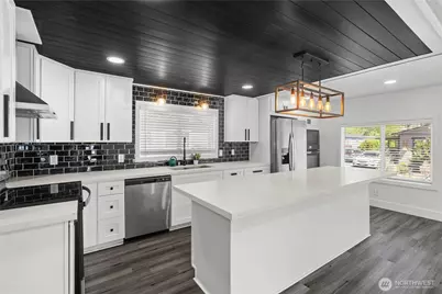 31108 3rd Avenue #327, Black Diamond, WA 98010 - Photo 5