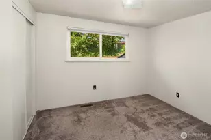 920 Callahan Dr, Bremerton, WA 98310 - Photo 19