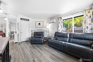 209 16th St SW, Puyallup, WA 98371 - Photo 5