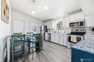 209 16th St SW, Puyallup, WA 98371 - Photo 13