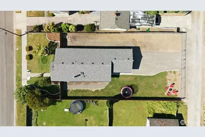 209 16th St SW, Puyallup, WA 98371 - Photo 25