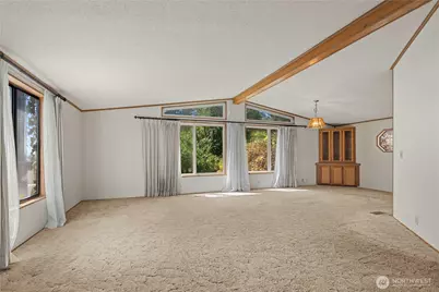 812 68th Avenue E, Fife, WA 98424 - Photo 13