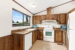 3611 I St NE, Auburn, WA 98002 - Photo 7