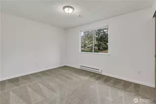 210 E 36th St, Tacoma, WA 98404 - Photo 17