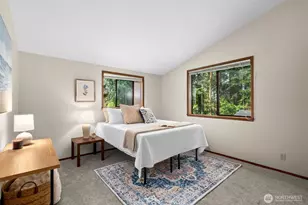 2723 NE Heron Pond Ln, Poulsbo, WA 98370 - Photo 21