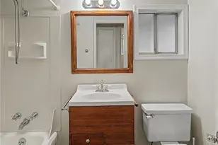 10255 41st Ave SW, Seattle, WA 98146 - Photo 13