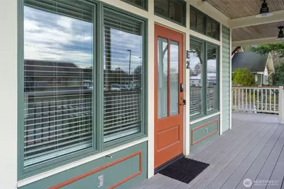 623 Morris Street #E2, La Conner, WA 98257 - Photo 21