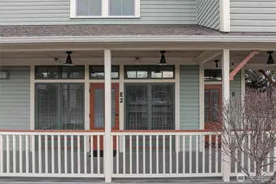 623 Morris Street #E2, La Conner, WA 98257 - Photo 19