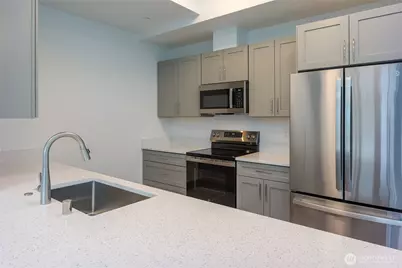 623 Morris Street #E2, La Conner, WA 98257 - Photo 9