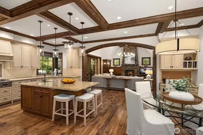 2045 250th Place NE, Sammamish, WA 98074 - Photo 17