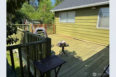 12026 59th Avenue S, Seattle, WA 98178 - Photo 5