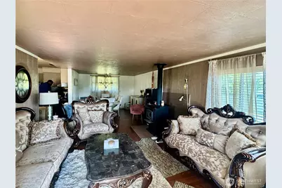 12026 59th Avenue S, Seattle, WA 98178 - Photo 7