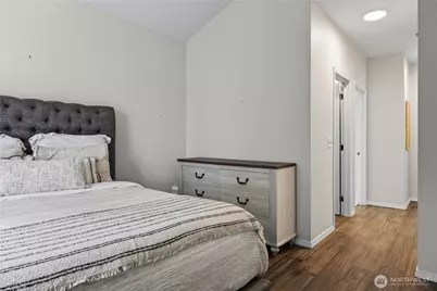 12712 Admiralty Way #B301, Everett, WA 98204 - Photo 31