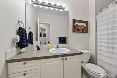 12712 Admiralty Way #B301, Everett, WA 98204 - Photo 9