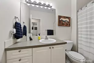 12712 Admiralty Way, Everett, WA 98204 - Photo 9