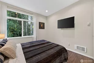 12712 Admiralty Way, Everett, WA 98204 - Photo 5
