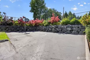 12712 Admiralty Way, Everett, WA 98204 - Photo 37