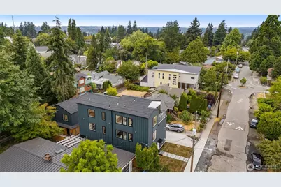 9211 12th Avenue NE, Seattle, WA 98115 - Photo 27