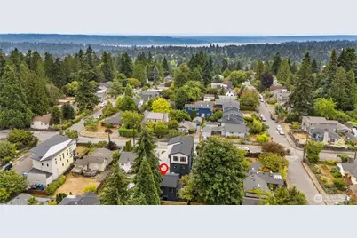 9211 12th Avenue NE, Seattle, WA 98115 - Photo 31