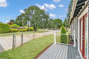 9810 119th St SW, Lakewood, WA 98498 - Photo 37