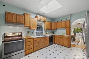 6412 17th Ave NW, Seattle, WA 98107 - Photo 11