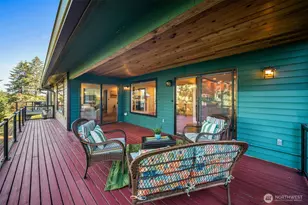 1406 Evergreen Park Ln SW, Olympia, WA 98502 - Photo 33