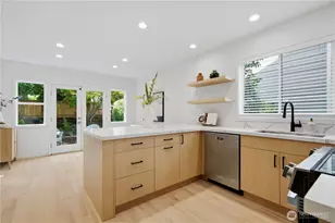 11229 NE 106th Pl, Kirkland, WA 98033 - Photo 7