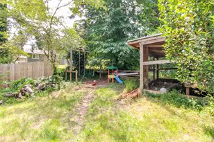 7020 E Homestead Ct, Tacoma, WA 98404 - Photo 9