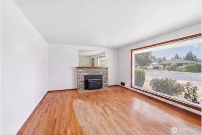 1318 F Street SE, Auburn, WA 98002 - Photo 5