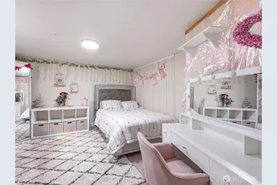203 N Emerson Avenue, Wenatchee, WA 98801 - Photo 17