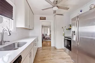 203 N Emerson Ave, Wenatchee, WA 98801 - Photo 15