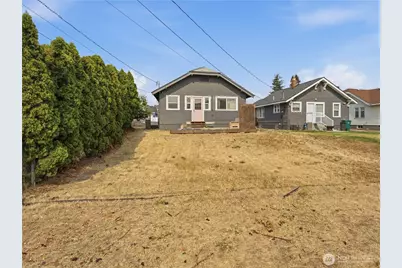 203 N Emerson Avenue, Wenatchee, WA 98801 - Photo 29