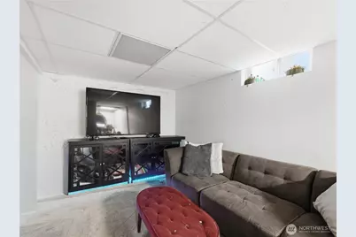 203 N Emerson Avenue, Wenatchee, WA 98801 - Photo 11