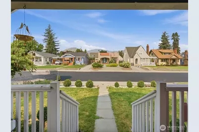 203 N Emerson Avenue, Wenatchee, WA 98801 - Photo 31