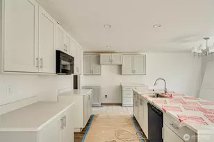 2016 Henderson Wy, Longview, WA 98632 - Photo 7
