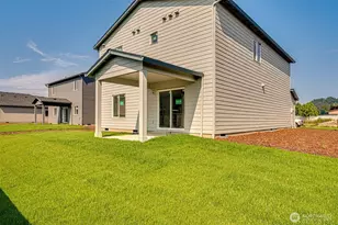 2016 Henderson Wy, Longview, WA 98632 - Photo 5