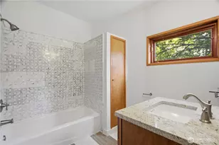 4739 Fernridge Ln, Mercer Island, WA 98040 - Photo 19