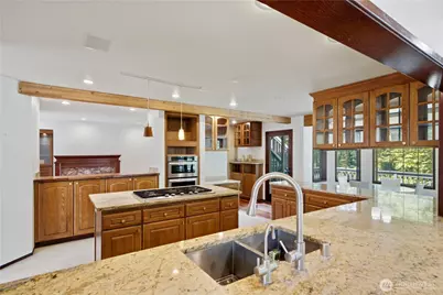 4739 Fernridge Lane, Mercer Island, WA 98040 - Photo 13