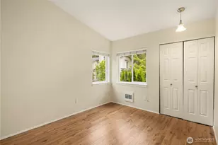 12440 NE 7th Pl, Bellevue, WA 98005 - Photo 15