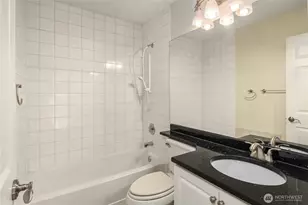 12440 NE 7th Pl, Bellevue, WA 98005 - Photo 19