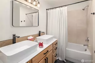 14642 NE 174th St, Woodinville, WA 98072 - Photo 35