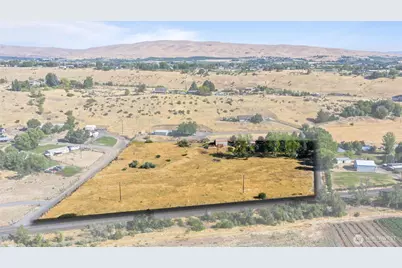 14753 Cottonwood Canyon Road, Yakima, WA 98908 - Photo 1