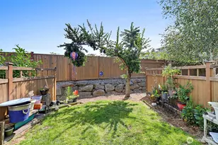 5210 35th St E, Fife, WA 98424 - Photo 17