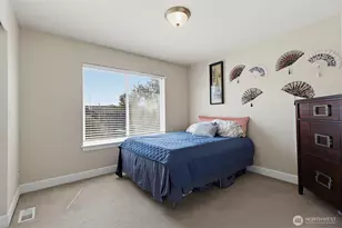 5210 35th St E, Fife, WA 98424 - Photo 13