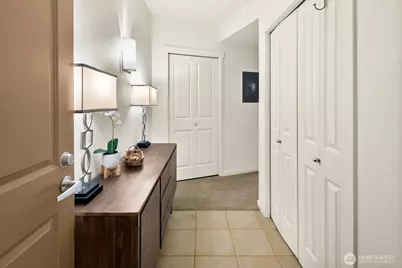 2901 NE Blakeley Street #306, Seattle, WA 98105 - Photo 3