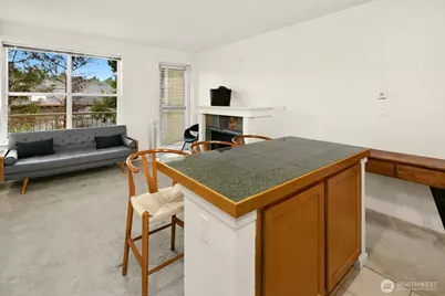 2901 NE Blakeley Street #306, Seattle, WA 98105 - Photo 5