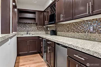 310 Leann Street, Mount Vernon, WA 98274 - Photo 11